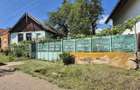 Casa de vanzare cu 2112 mp teren