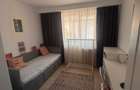 Caut coleg apartament 3 camere zona Crangasi