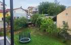 Penthouse cu gradina proprie si terasa de 150 mp in zona de case