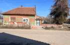 vand teren intravilan 1800m2 - 2