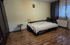 Apartament 2 camere decomandat sector 4 - 9