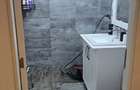 Vand Apart cu 3 Cam ,Dec,80 MP ,lux Smirodava ,Parter ,88.000 Euro neg - 2