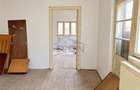 Casa cu poveste, curte proprie si un potential aparte, in zona 13 Septembrie - M