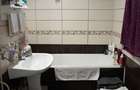 Apartament cu 4 camere ?i 1 loc de parcare - 10