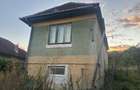 Casă cu 2 camere în Nucet - 1