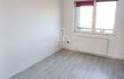 Proprietate Speciala, Casa pe 2 Nivele si 1 Studio, Curte proprie, Zon - 10