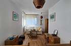 Vanzare vila P+1+M cu 5 camere, casa batraneasca , 2 garaje, teren 9249mp, - 9