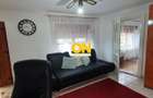 Casa cu 7 camere, 2 spatii comerciale, pretabila pt. birouri, Centru