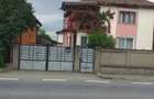 Casă cu Teren 4522 Mp în Ilia - 3