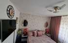 Se vinde apartament 3 camere , situat in Bacau str.Republicii - 7
