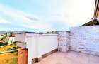 Persoana fizica , camera in penthouse , lux ,