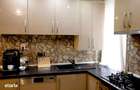 Apartament cu 3 camere si 2 bai in zona Dambu Pietros( parter inalt) - 3