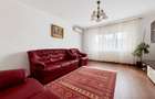 3 Camere | Piata Chirigiu |  | Bloc 1990 | Hol H