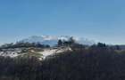 25 km de Brasov ,12.000 m2 , 60 m2 constructii - 6