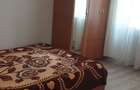 Inchiriez apartament 3 camere - 4