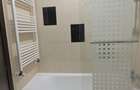 Inchiriez apartament 3 camere open-space