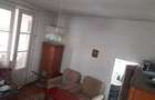 Vand apartament 2 camere la curte comuna zona centrala Arad - 4