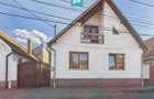 Casa cu 4 camere, curte si atelier mecanic - Sebes