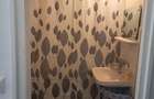 Ofer spre inchiriere apartament cu doua camere decomandate