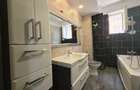 Proprietar inchiriez apartament 3 camere - 5