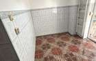 Bd.Dacia, et 1, mare, decom, balcon 11m, Sud, totul aproape (Centru, 2 Piete, 4 Parcuri, 2 Scoli, Dispensar)