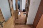 De vanzare apartament cu 3 camere, situat central, mobilat, 45000euro - 2