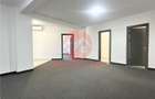 Spatiu Comercial 70 mp, Etaj 3, zona Brotacei - 10