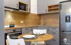 Prima Închiriere: Apartament Modern și Confortabil cu 2 Camere în Silk District - 11