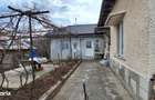 Casa cu teren generos de vanzare in Poiana Campina - 18