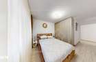 Apartament cu 2 camere, balcon, 2 locuri de parcare - zona buna - 8