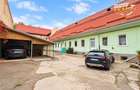 Corp de casa cu farmec autentic,4 camere, parcare,curte,dublu potential,Central,
