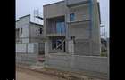 Casă cu 5 camere cu Teren 270 Mp în Malu Mare