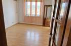 Apartament Strehaia cu 3 camere