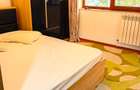 Apartament 2 camere, parter inalt, semidecomandat, Piata Tomis 2