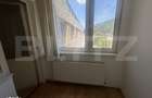 Apartament de vanzare, partial renovat. - 2