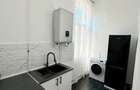 Vanzare casa cu 2 camere RENOVATA , zona PIATA CENTRALA