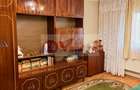 De vanzare apartament cu 2 camere, decomandat – Micro 19, parter, 46.500 E