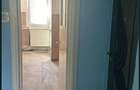 De vanzare apartament 3 camere, zona centrala, geamuri termopan,49900e - 1