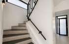 Vila 4 camere Teren 300 mp NOU, la cheie, 3 min. ?coala Americana - Tunari (Bucuresti-Ilfov)