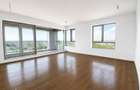 Traie?te la inal?ime ultimele 2 penthouse-uri - 1
