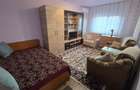 Apartament cu 3 camere de inchiriat