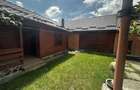 Casa de vanzare si teren 2200 mp, loc. Nires - 2