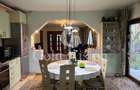Casa cu 5 camere + anexa cu garaj, mobilata complet, str. Gh. ?incai - 16