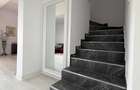 Duplex 4 camere, 131 mp utili, 16 mp terasa, 335 mp teren - - Sag (Timis)