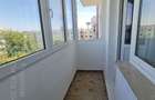 PROPRIETAR, 2 Camere, An 1983, 4 min Metrou 1 Decembrie, Ozana, Titan