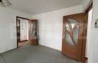 Apartament 2 camere, semidecomandat, et 1, Craiovita - 1