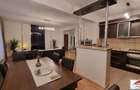 Apartament cu 3 camere semicentral etaj 1 cu parcare