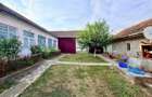 Casa de vanzare Firiteaz Teren 2800mp pe principala - 2