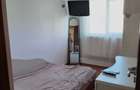Km 4.5 ,3 camere la mansarda,56 mp preț 72.500 euro - 4