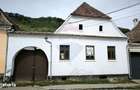 Casa saseasca traditionala in inima Biertanului potential remarcabil